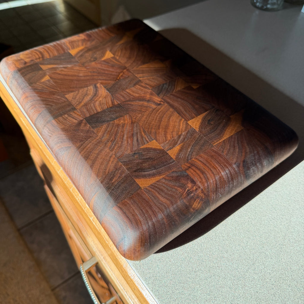 Walnut End Grain Cutting Board